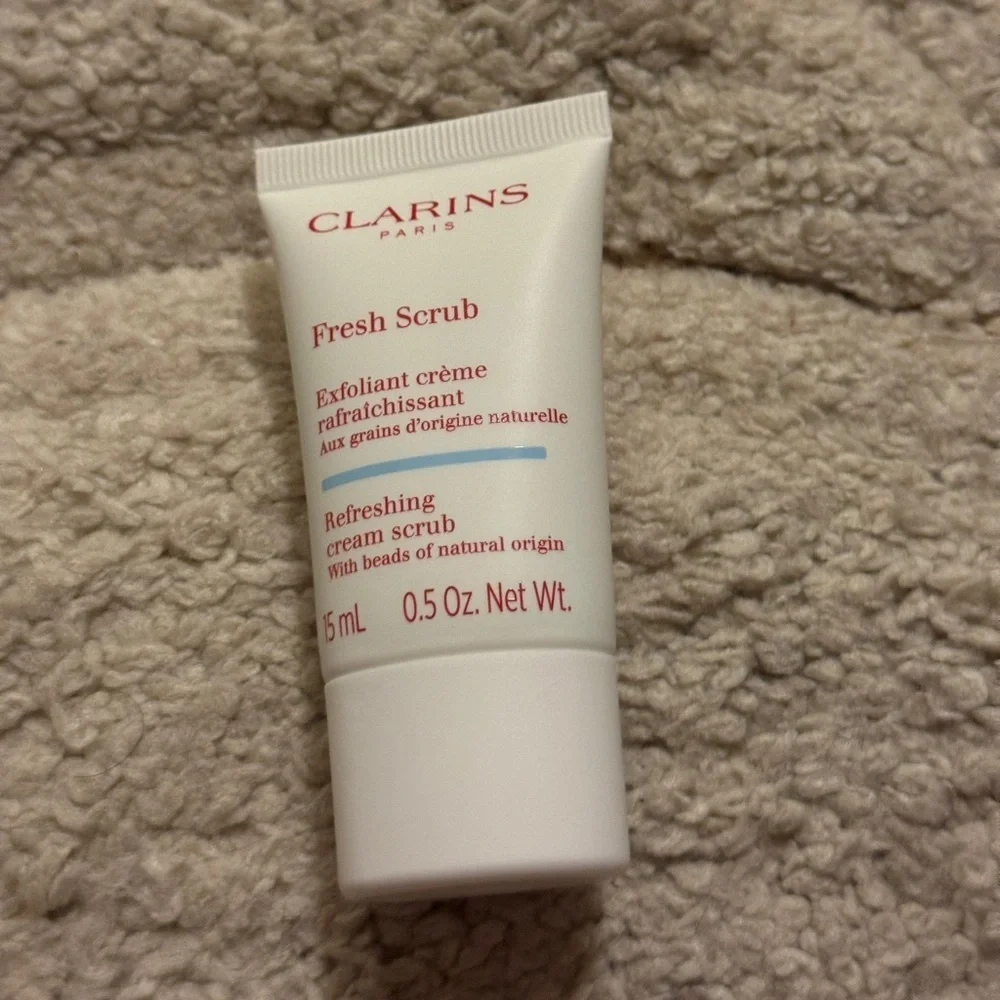 Clarins Fresh Scrub Exfoliating Cream